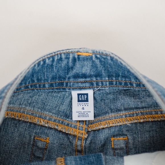 Vintage Gap Jean Mini Skirt - Picture 3 of 6